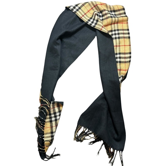 Burberry authentic scarf - Premium finest soft cashmere scarf. - Picture 5 of 5